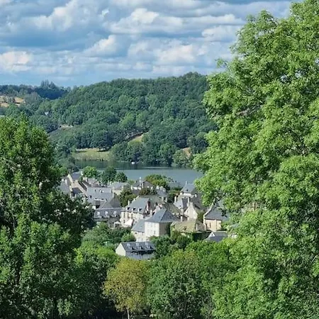 Ferienhaus Maison La Rase Du Cantal